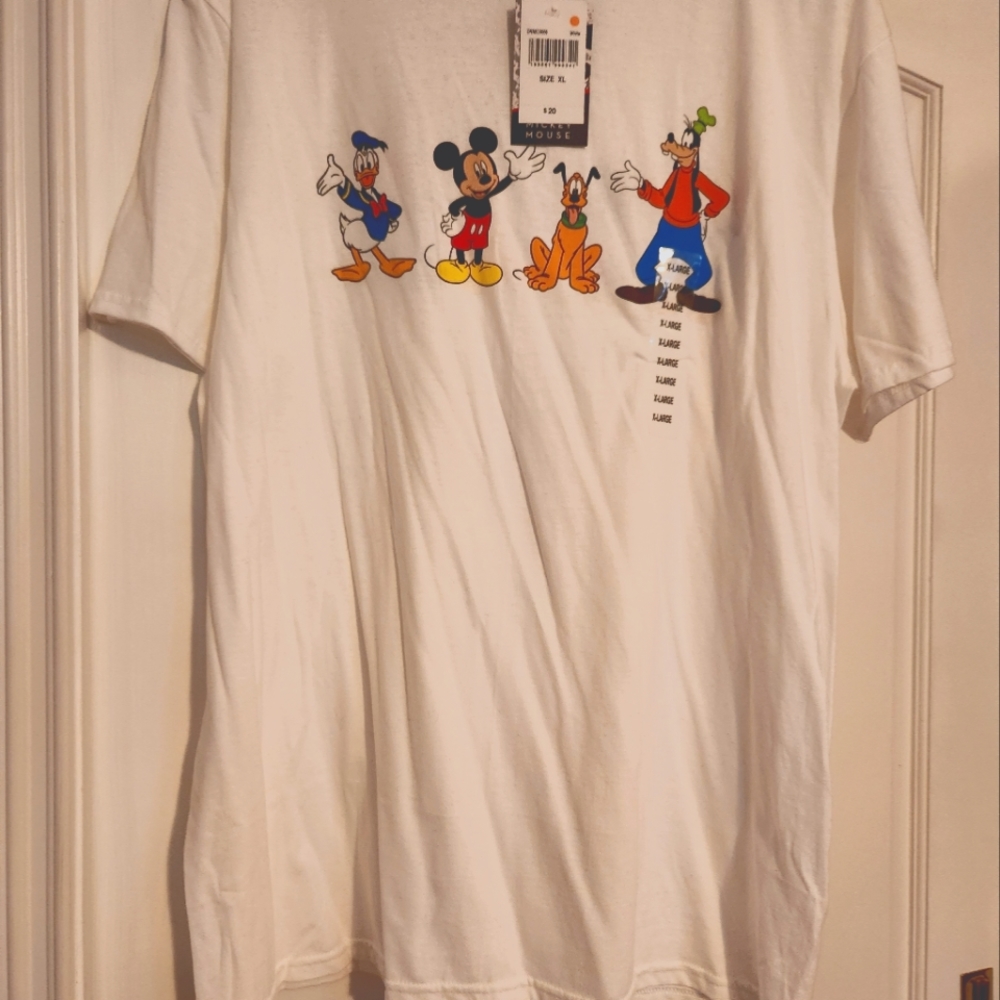 Disney tee shirt